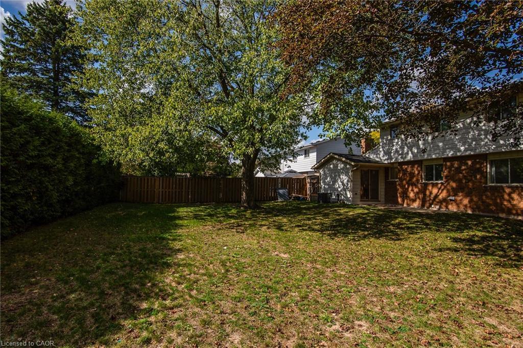 389 Dunvegan Drive, Waterloo, ON - Outdoor