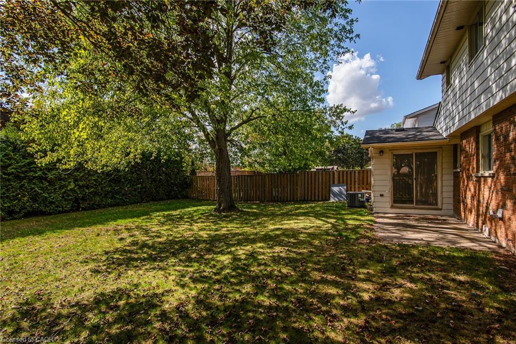 389 Dunvegan Drive, Waterloo, ON - Outdoor