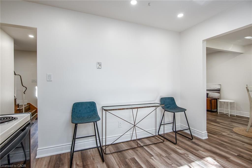 389 Dunvegan Drive, Waterloo, ON - Indoor Photo Showing Other Room