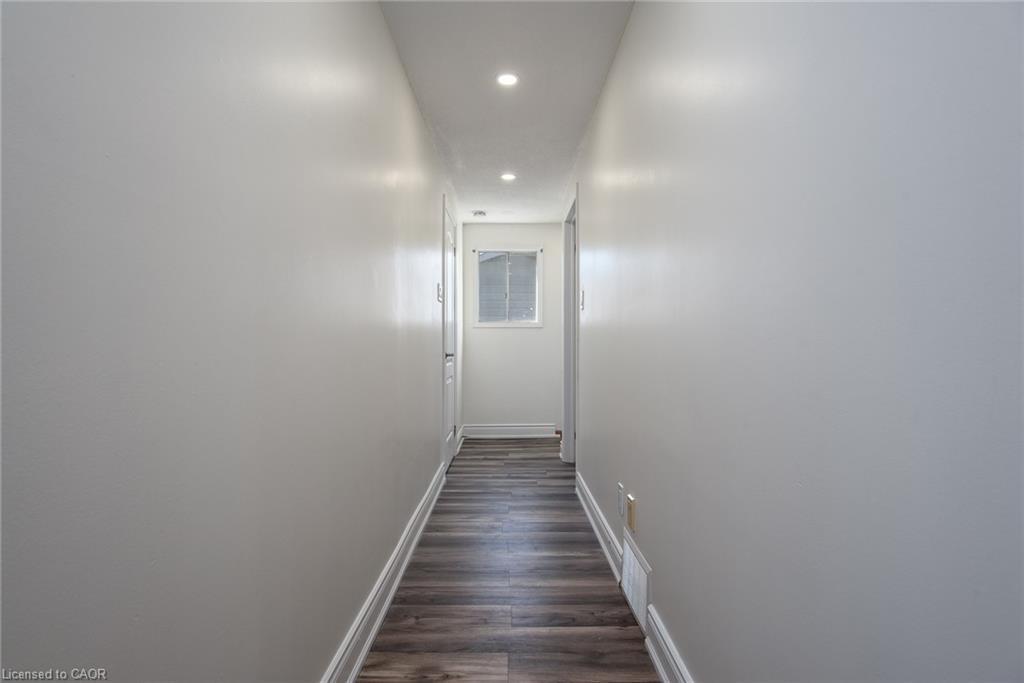 389 Dunvegan Drive, Waterloo, ON - Indoor Photo Showing Other Room