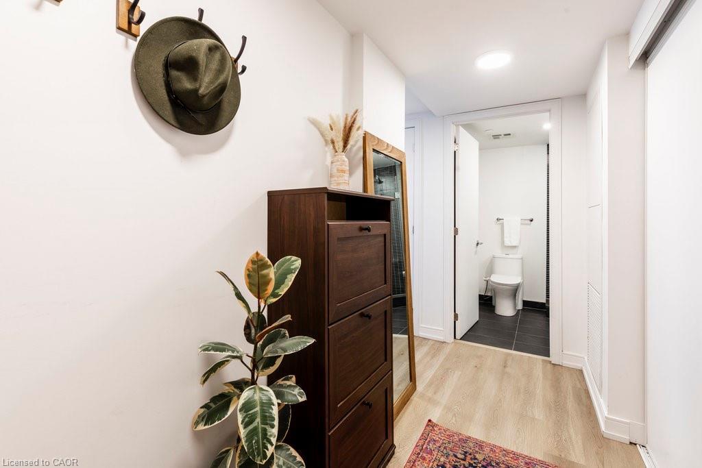 727-1 Jarvis Street, Hamilton, ON - Indoor Photo Showing Other Room