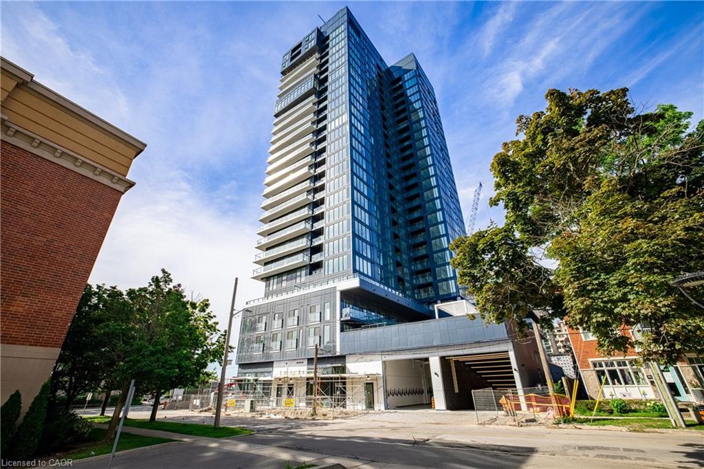 307-370 Martha Street, Burlington, ON - Outdoor With Facade