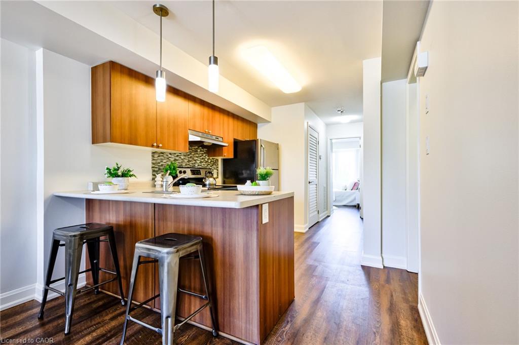 28-350 Fisher Mills Road, Cambridge, ON - Indoor Photo Showing Kitchen