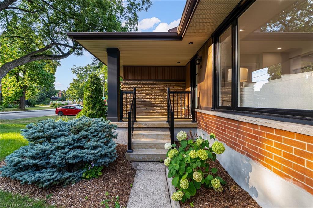 13 Skyland Drive, Hamilton, ON - Outdoor With Exterior