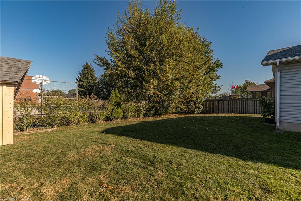 33 Oak Crescent, Hagersville, ON - Outdoor
