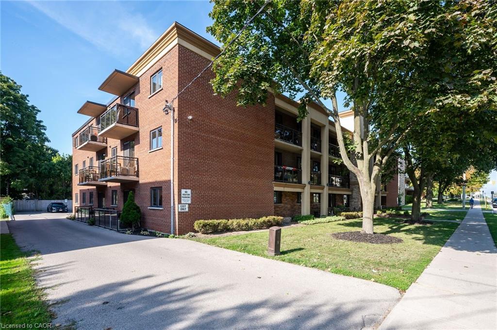 303-1212 Fennell Avenue E, Hamilton, ON - Outdoor With Balcony