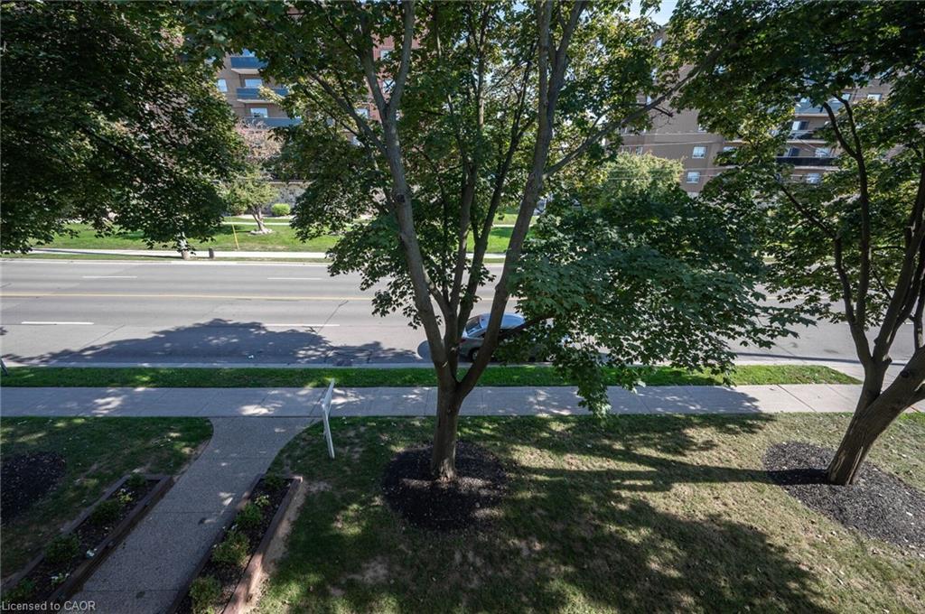 303-1212 Fennell Avenue E, Hamilton, ON - Outdoor With View