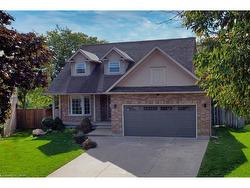 29 Riviera Ridge Stoney Creek, ON L8E 5E6