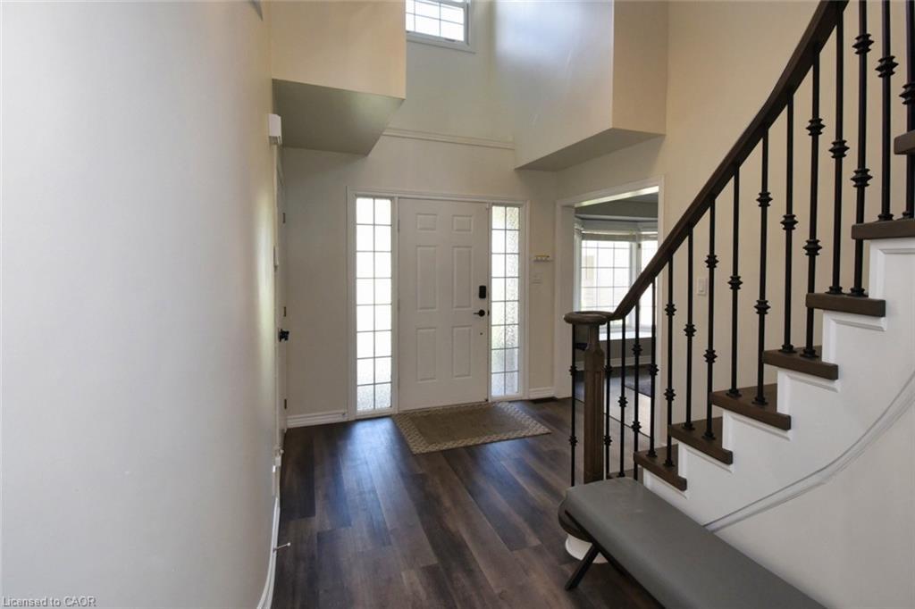 29 Riviera Ridge, Stoney Creek, ON - Indoor Photo Showing Other Room