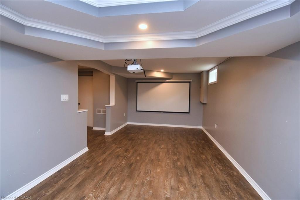 29 Riviera Ridge, Stoney Creek, ON - Indoor Photo Showing Other Room