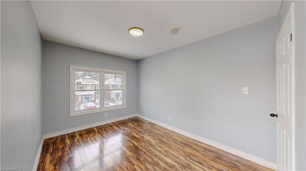 4357 Seneca Street, Niagara Falls, ON - Indoor Photo Showing Other Room