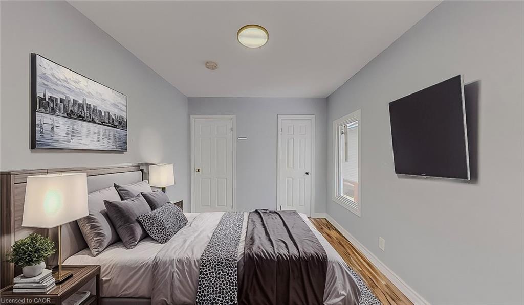 4357 Seneca Street, Niagara Falls, ON - Indoor Photo Showing Bedroom