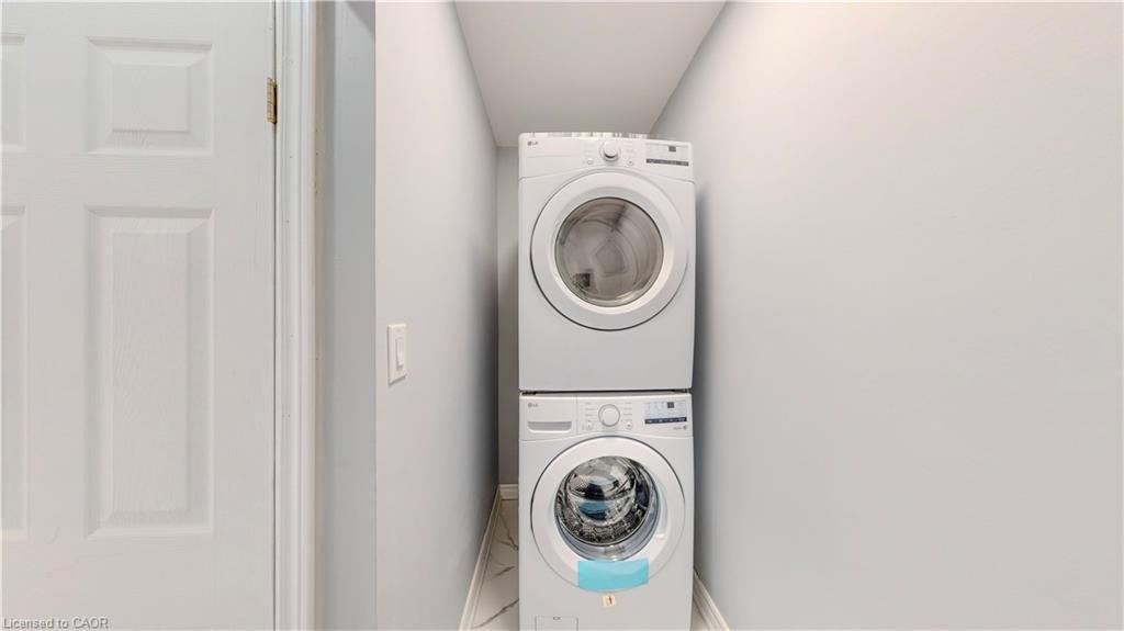 4357 Seneca Street, Niagara Falls, ON - Indoor Photo Showing Laundry Room