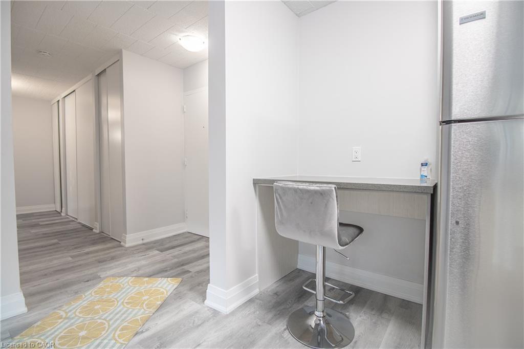 8-6287 O'Neil Street, Niagara Falls, ON - Indoor Photo Showing Other Room