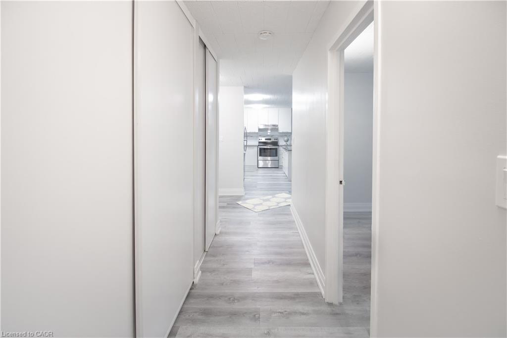 8-6287 O'Neil Street, Niagara Falls, ON - Indoor Photo Showing Other Room