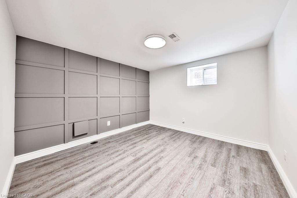 Lower-47 Castlefield Drive, Hamilton, ON - Indoor Photo Showing Other Room