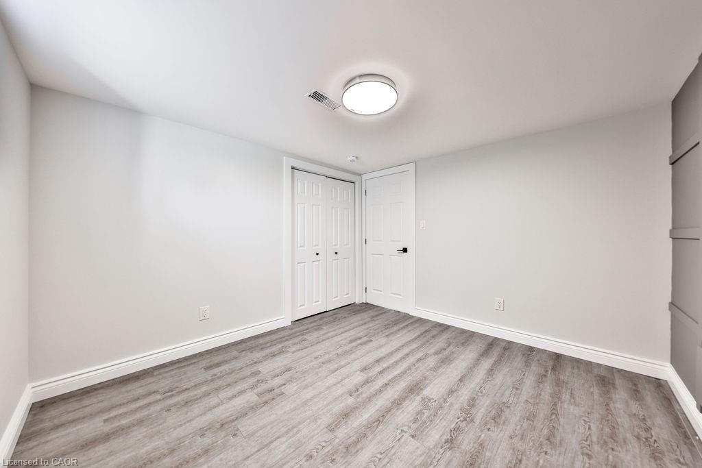 Lower-47 Castlefield Drive, Hamilton, ON - Indoor Photo Showing Other Room