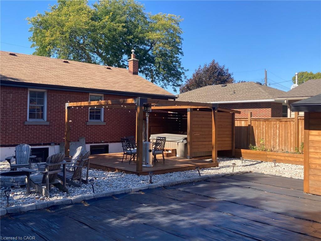 Lower-47 Castlefield Drive, Hamilton, ON - Outdoor With Deck Patio Veranda With Exterior