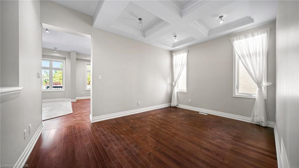 129 Robert Berry Crescent, King City, ON - Indoor Photo Showing Other Room