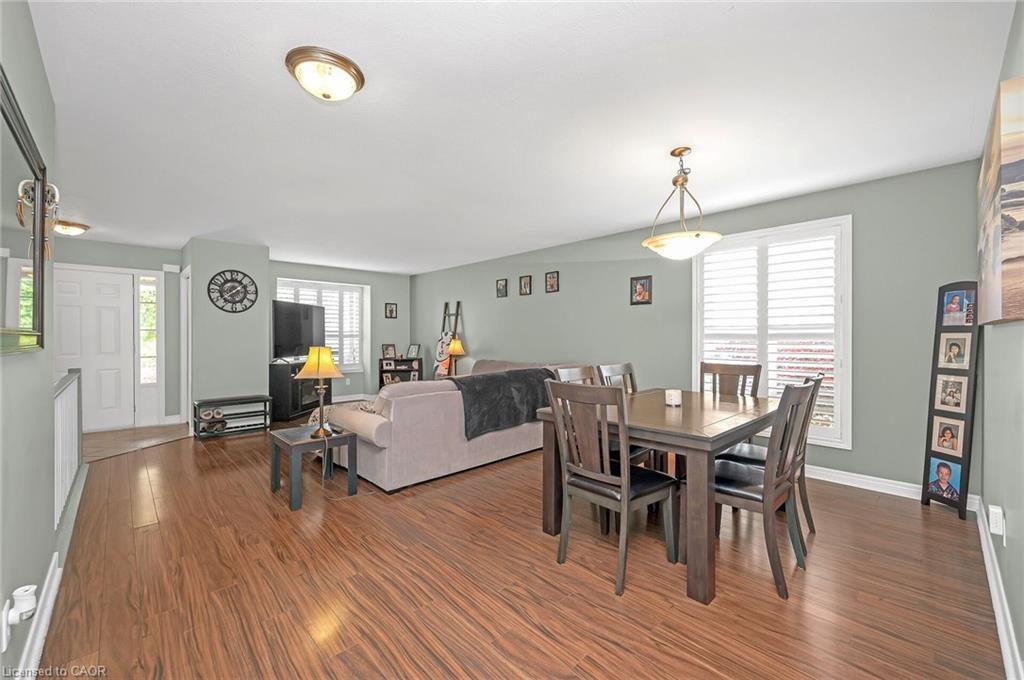 307 Brant County Rd #18, Brantford, ON - Indoor