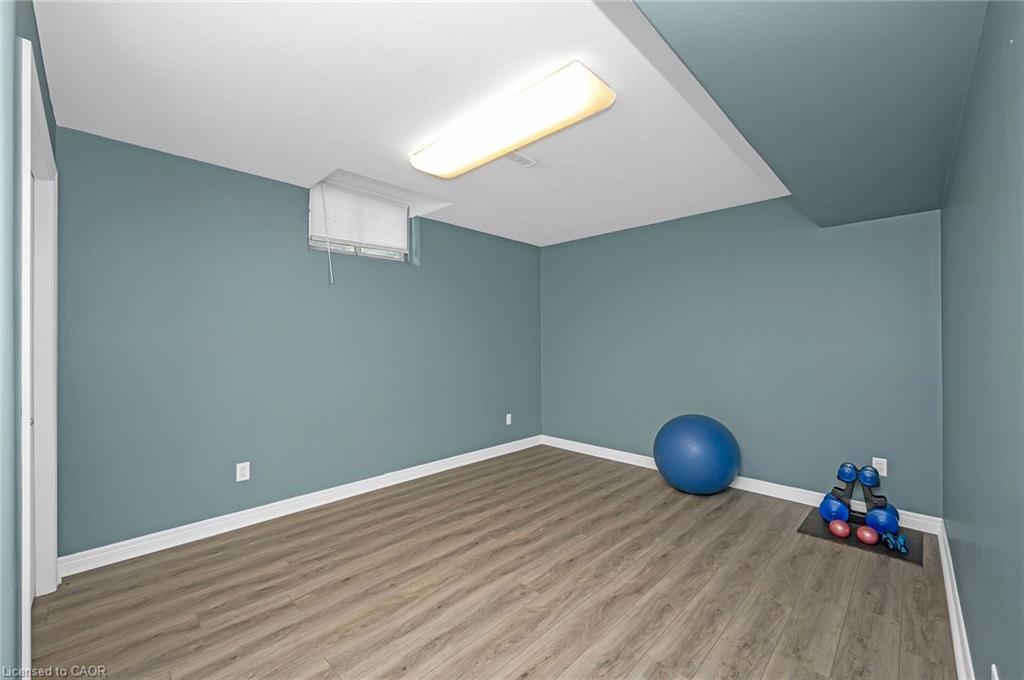307 Brant County Rd #18, Brantford, ON - Indoor Photo Showing Other Room