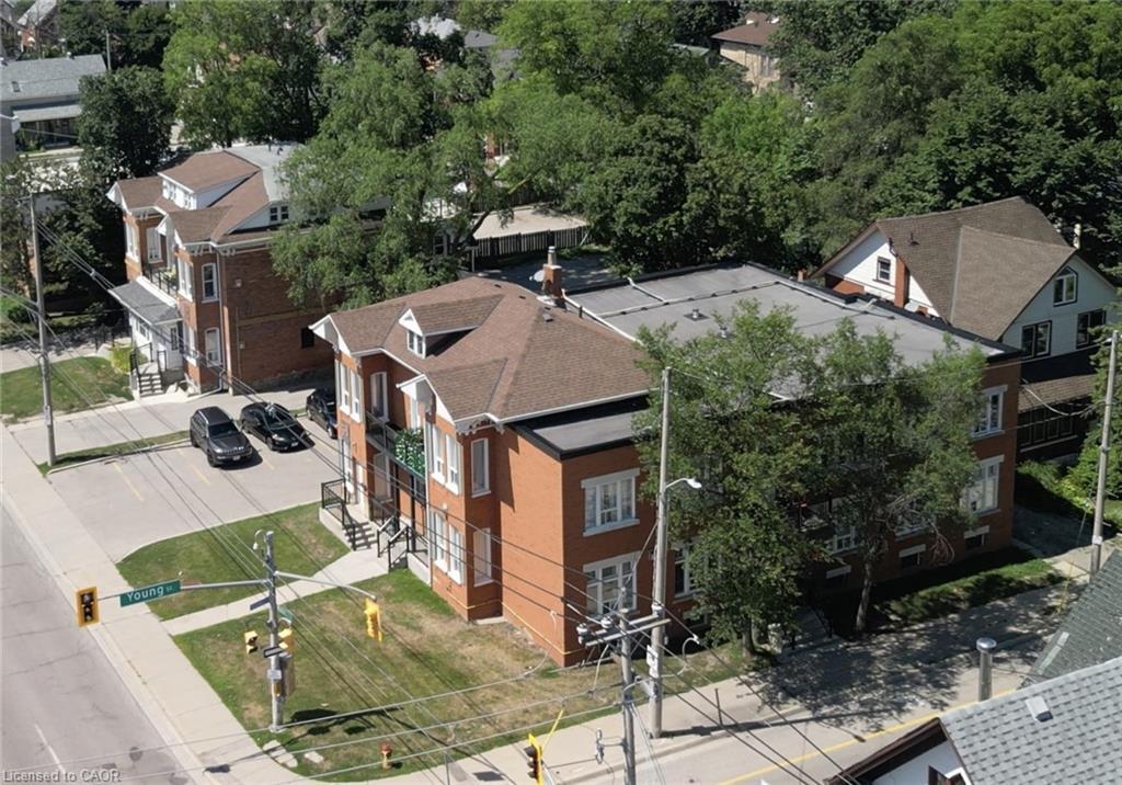 46 College Street, Kitchener, ON - Outdoor