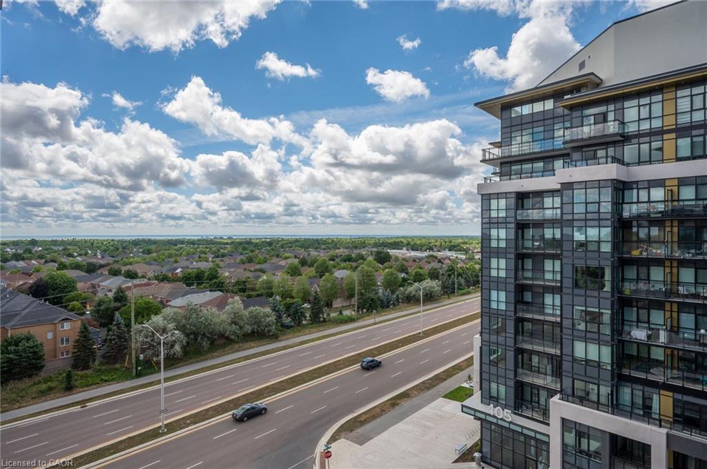 718-395 Dundas Street, Oakville, ON - Outdoor With Balcony With View