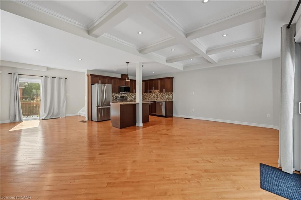 88 Wood Street E, Hamilton, ON - Indoor