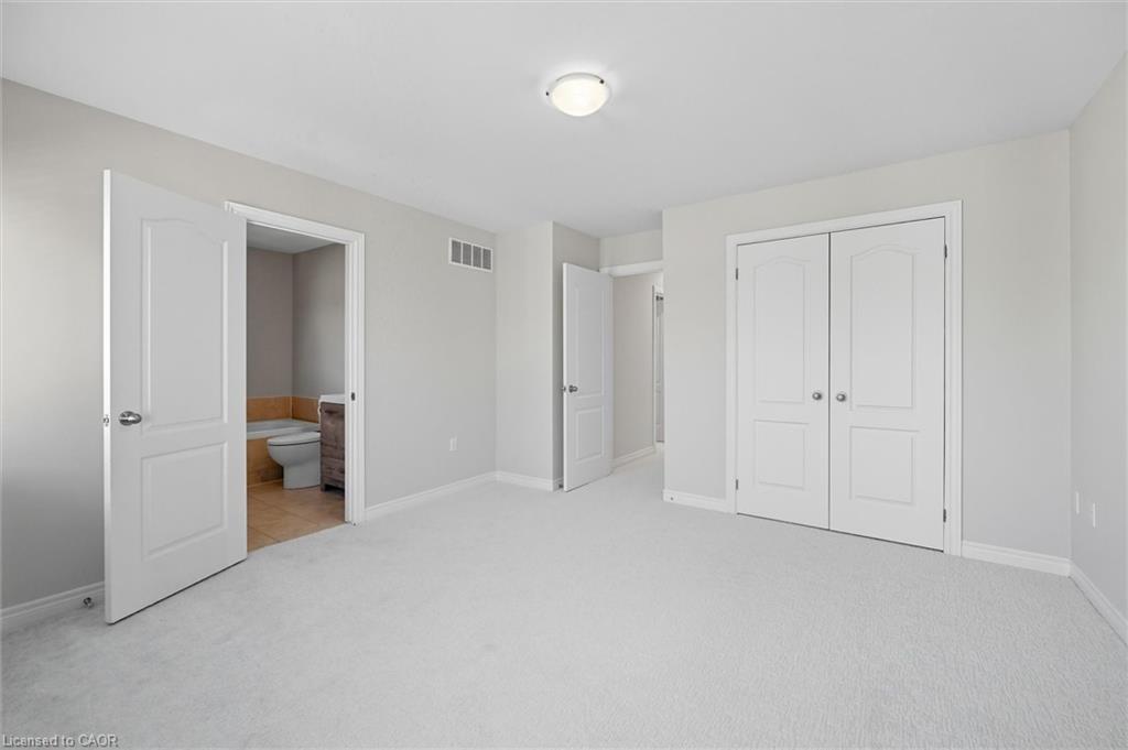 88 Wood Street E, Hamilton, ON - Indoor