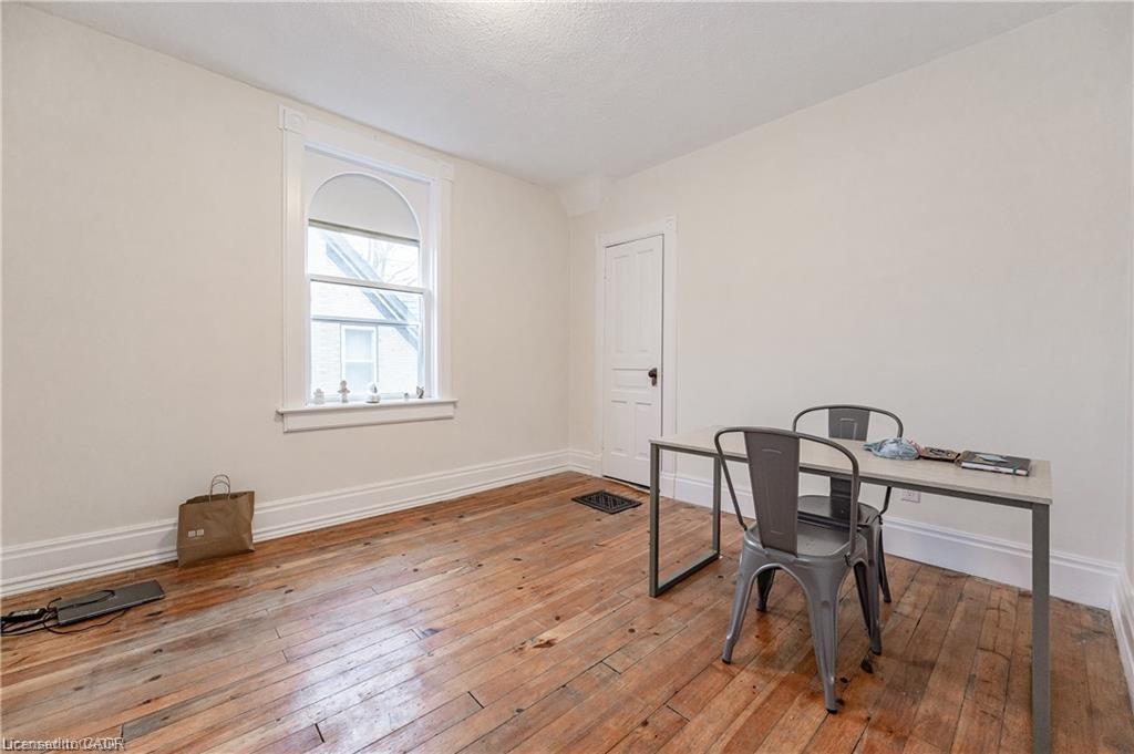 17 Hilda Place, Kitchener, ON - Indoor