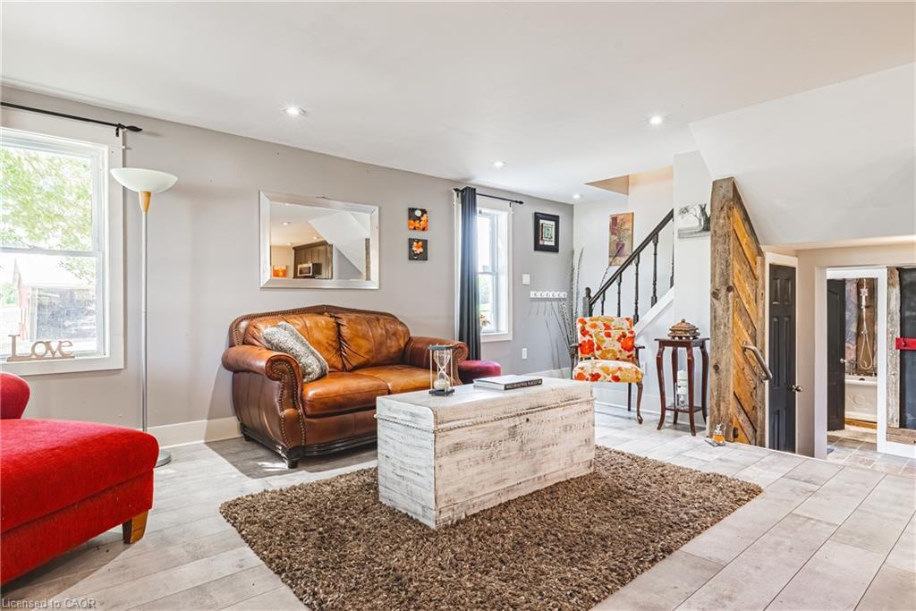 7721 Concession 5 Road, Caistor Centre, ON - Indoor Photo Showing Other Room