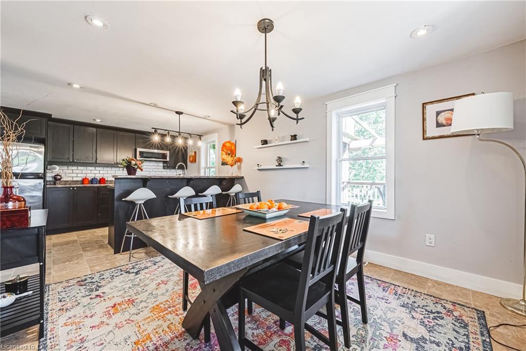 7721 Concession 5 Road, Caistor Centre, ON - Indoor Photo Showing Dining Room