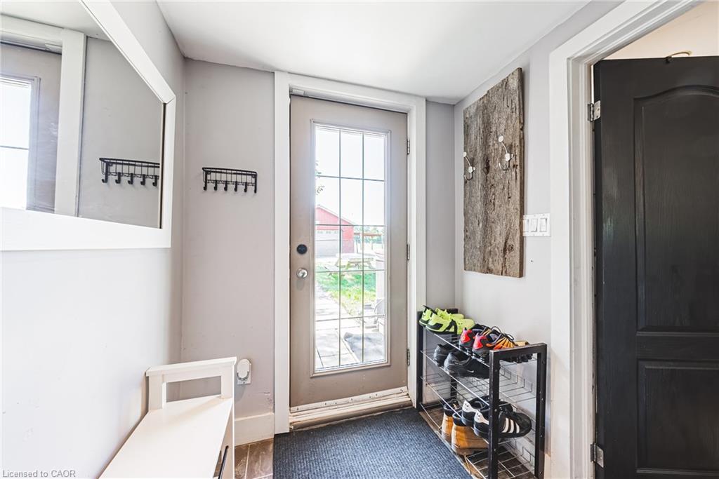 7721 Concession 5 Road, Caistor Centre, ON - Indoor Photo Showing Other Room