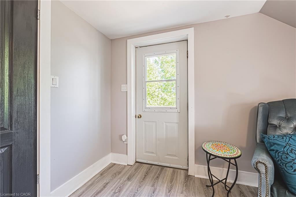 7721 Concession 5 Road, Caistor Centre, ON - Indoor Photo Showing Other Room