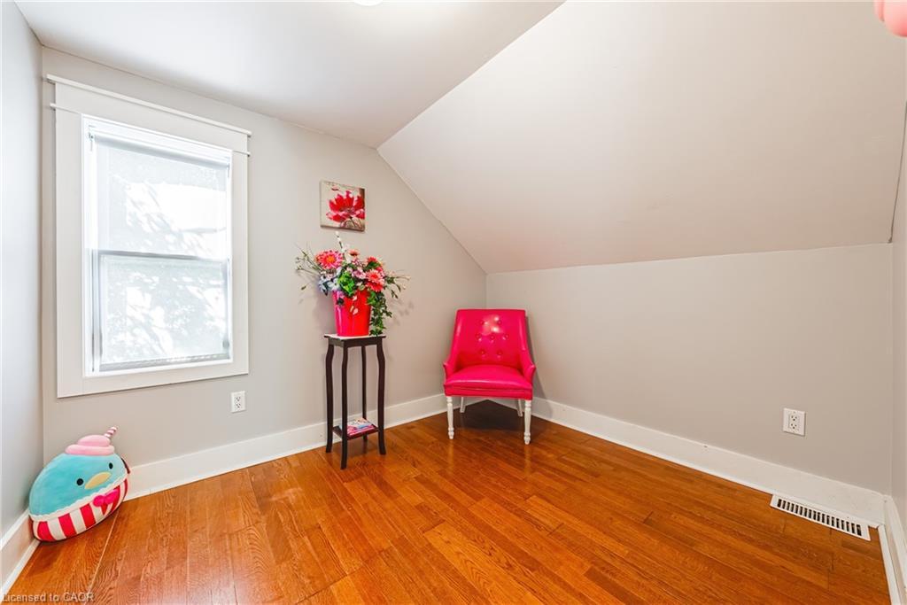 7721 Concession 5 Road, Caistor Centre, ON - Indoor Photo Showing Other Room