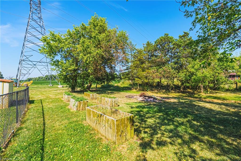 7721 Concession 5 Road, Caistor Centre, ON - Outdoor