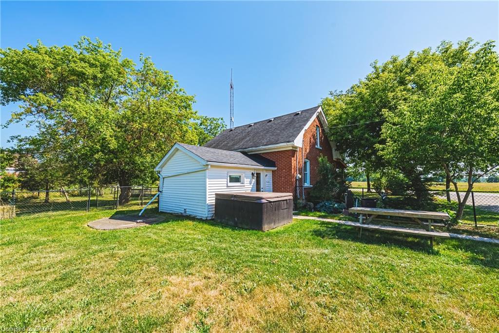 7721 Concession 5 Road, Caistor Centre, ON - Outdoor