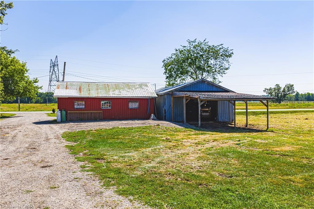 7721 Concession 5 Road, Caistor Centre, ON - Outdoor