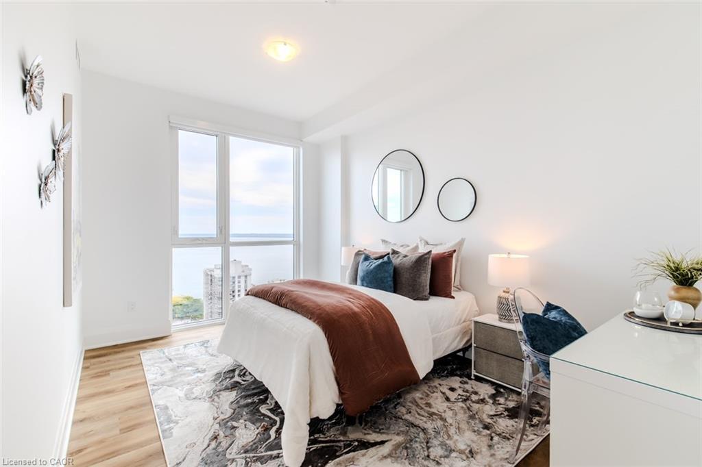 2102-2007 James Street, Burlington, ON - Indoor Photo Showing Bedroom