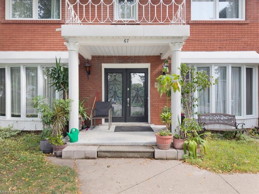 67 Elmhurst Drive, Hamilton, ON - Outdoor
