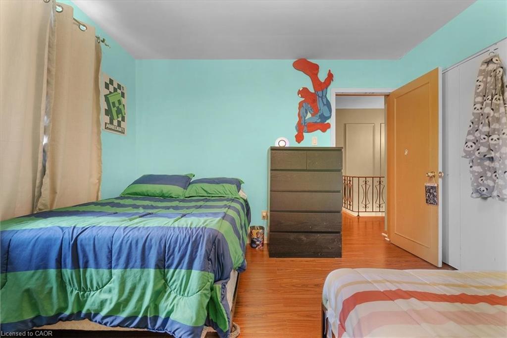 67 Elmhurst Drive, Hamilton, ON - Indoor Photo Showing Bedroom