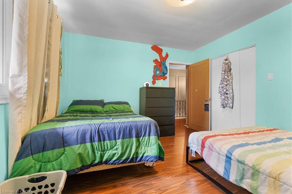 67 Elmhurst Drive, Hamilton, ON - Indoor Photo Showing Bedroom