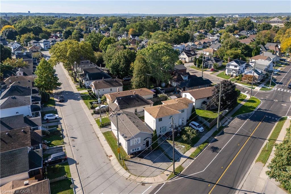 138 Carlton Street, St. Catharines, ON - Outdoor With View