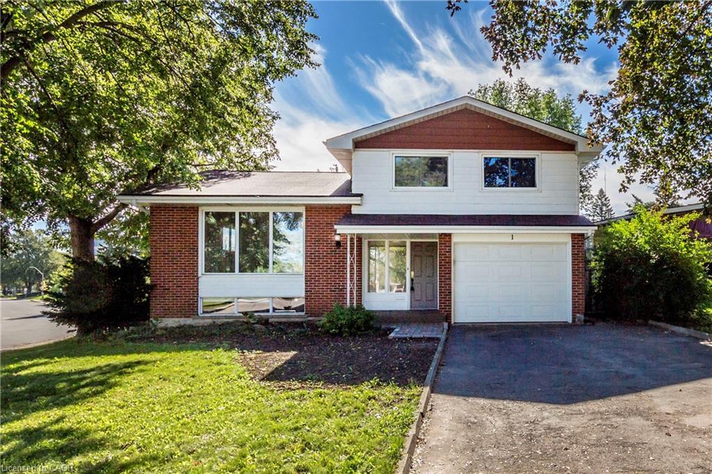 Lower-1 Isaac Court, Hamilton, ON - Outdoor With Facade