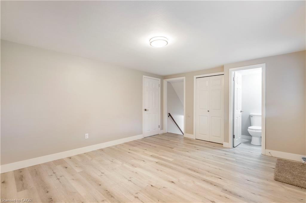 Lower-1 Isaac Court, Hamilton, ON - Indoor Photo Showing Other Room