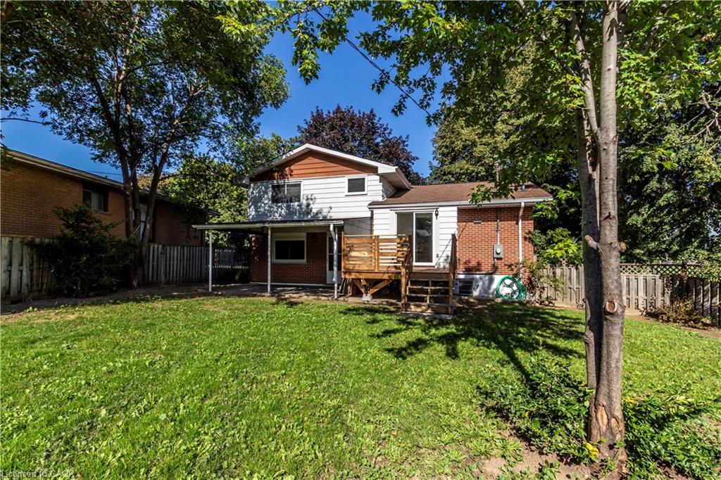 Lower-1 Isaac Court, Hamilton, ON - Outdoor