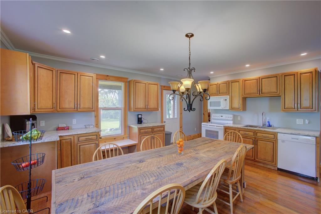 86561 London Road, North Huron (Twp), ON - Indoor Photo Showing Other Room