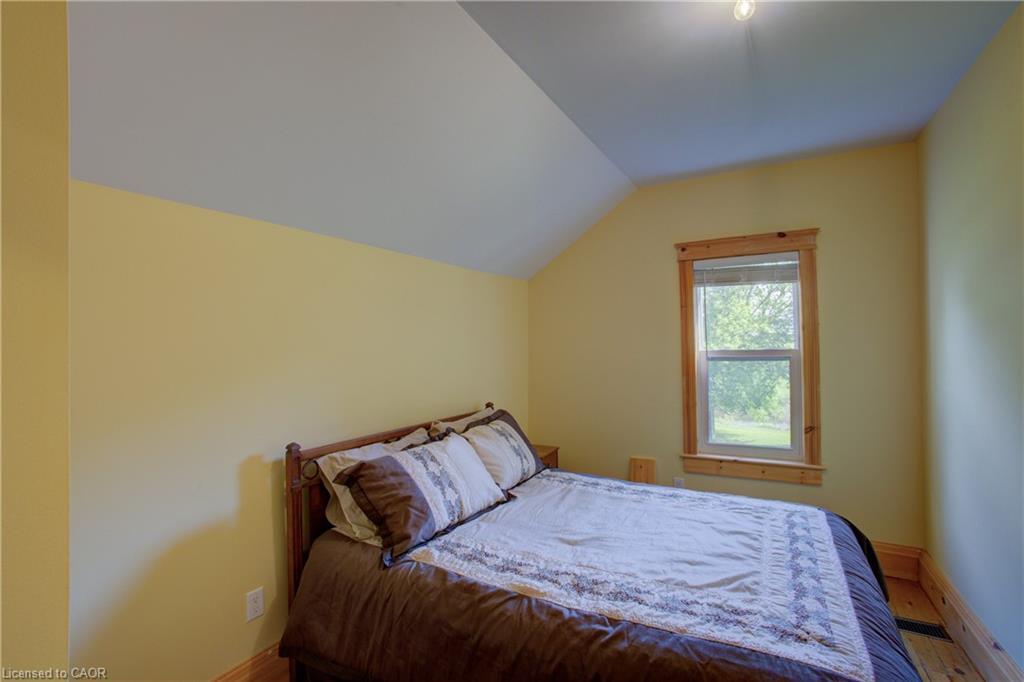 86561 London Road, North Huron (Twp), ON - Indoor Photo Showing Bedroom