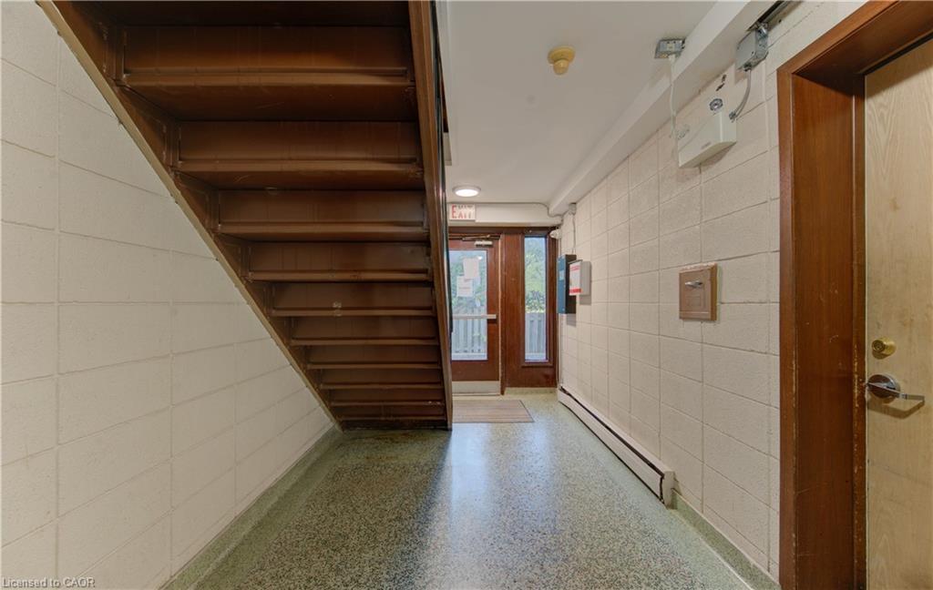 50 Gordon Avenue, Kitchener, ON - Indoor Photo Showing Other Room