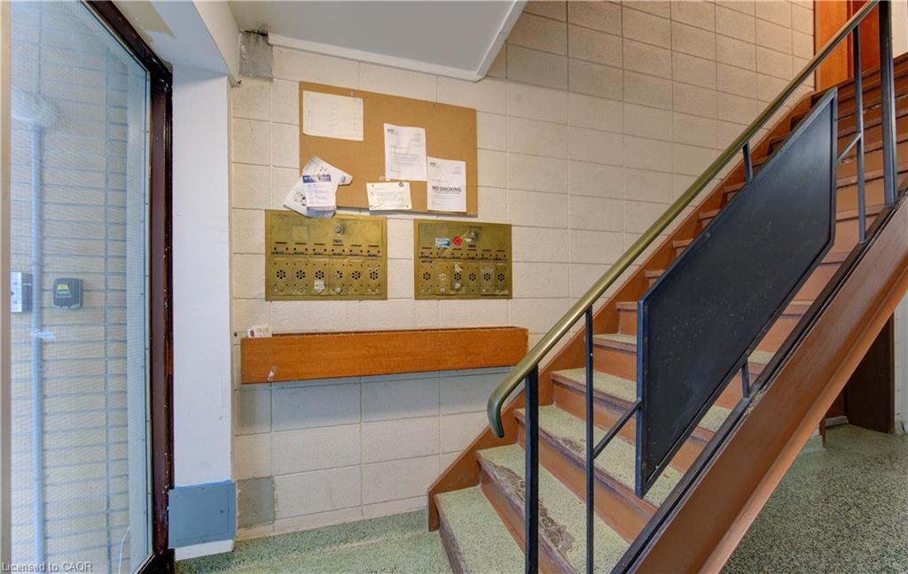 50 Gordon Avenue, Kitchener, ON - Indoor Photo Showing Other Room